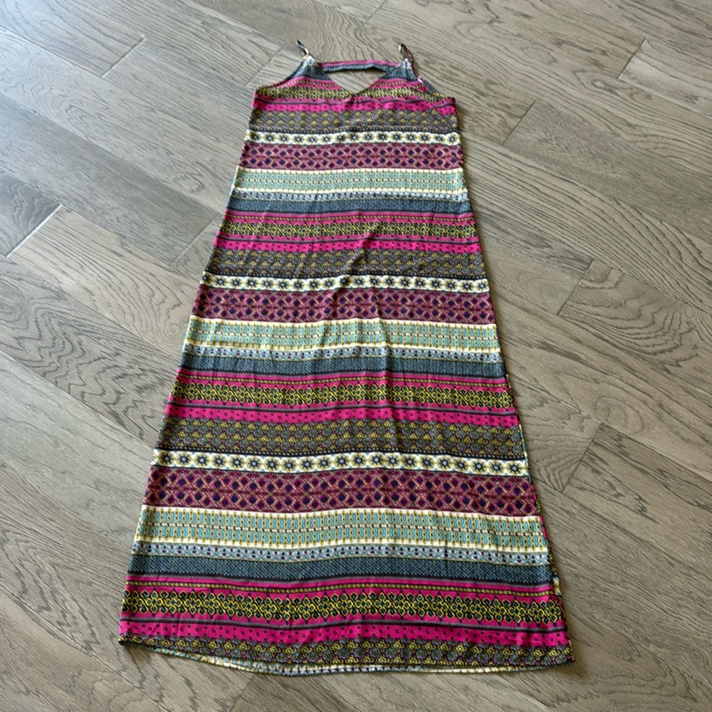 Zouk: v-neck cami style strap dress